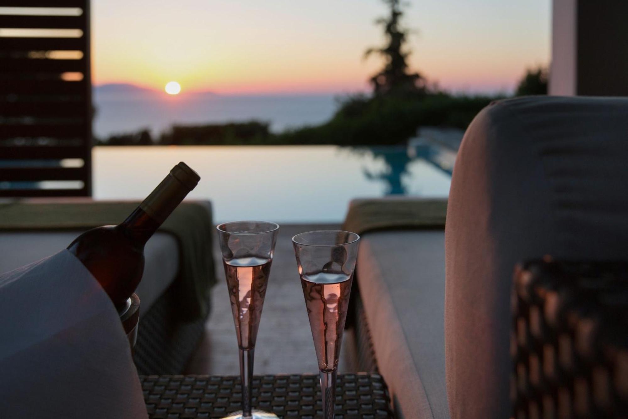 Villa Terra Creta Luxury Retreat And Spa 하니아 외부 사진